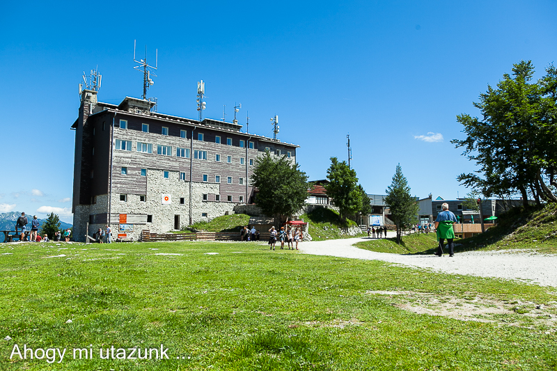 Vogel felvonó endpoint a csúcson - Szlovénia épület - étterem a vogel tetején